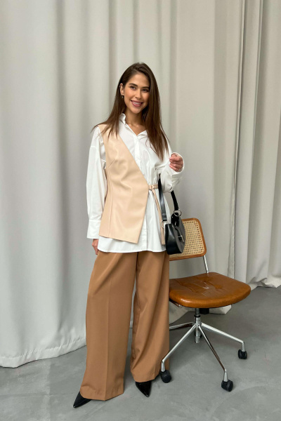 Жилет асимметричного кроя из экокожи (бежевый)